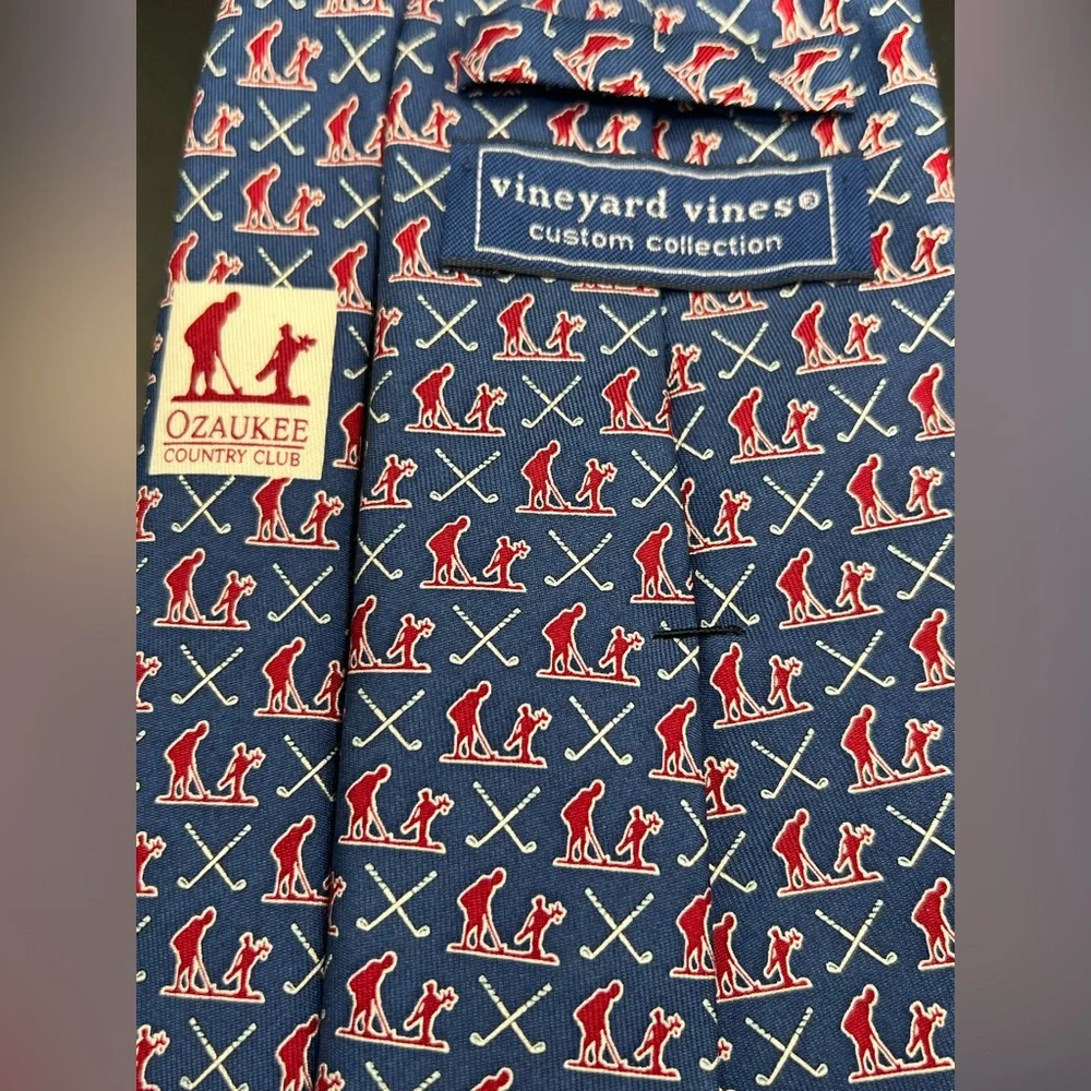Vineyard‎ Vines- Blue Tie with Red and White Pattern, 100% Silk